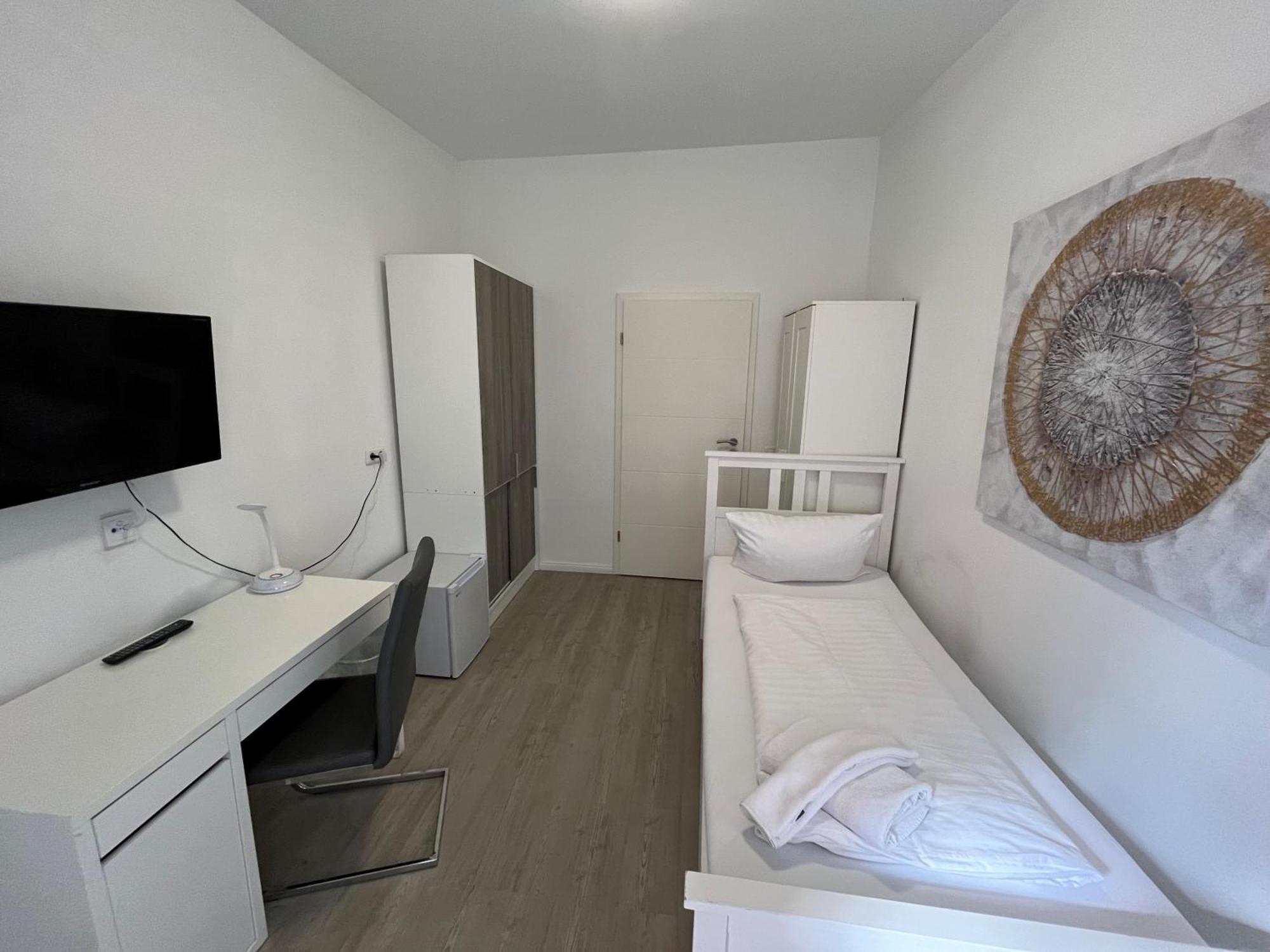 Pension Donau Hannover Exterior photo