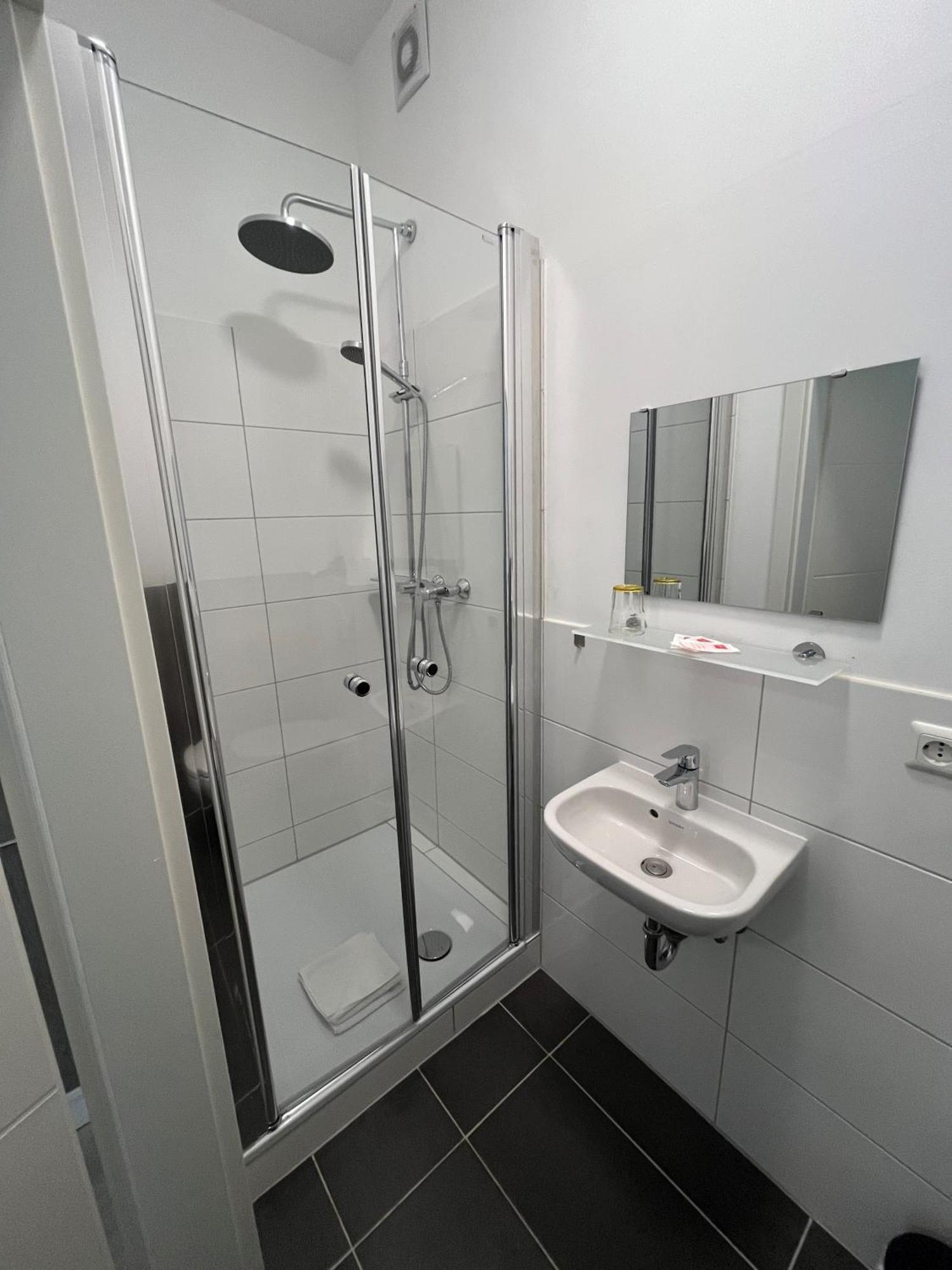 Pension Donau Hannover Exterior photo