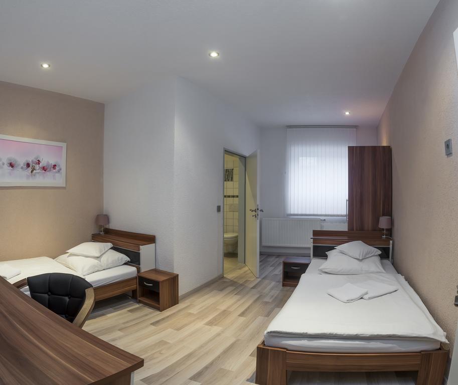 Pension Donau Hannover Exterior photo